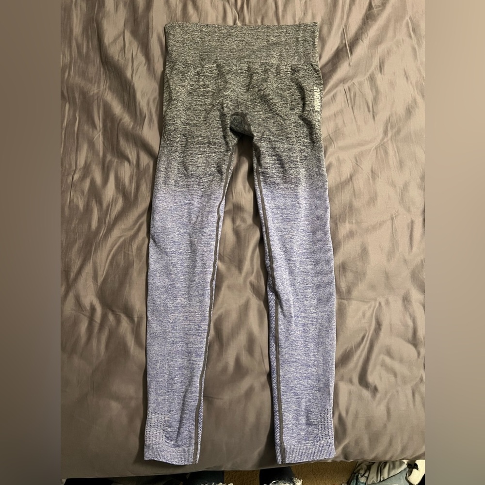Gray and purple ombré gymshark leggings. Size small